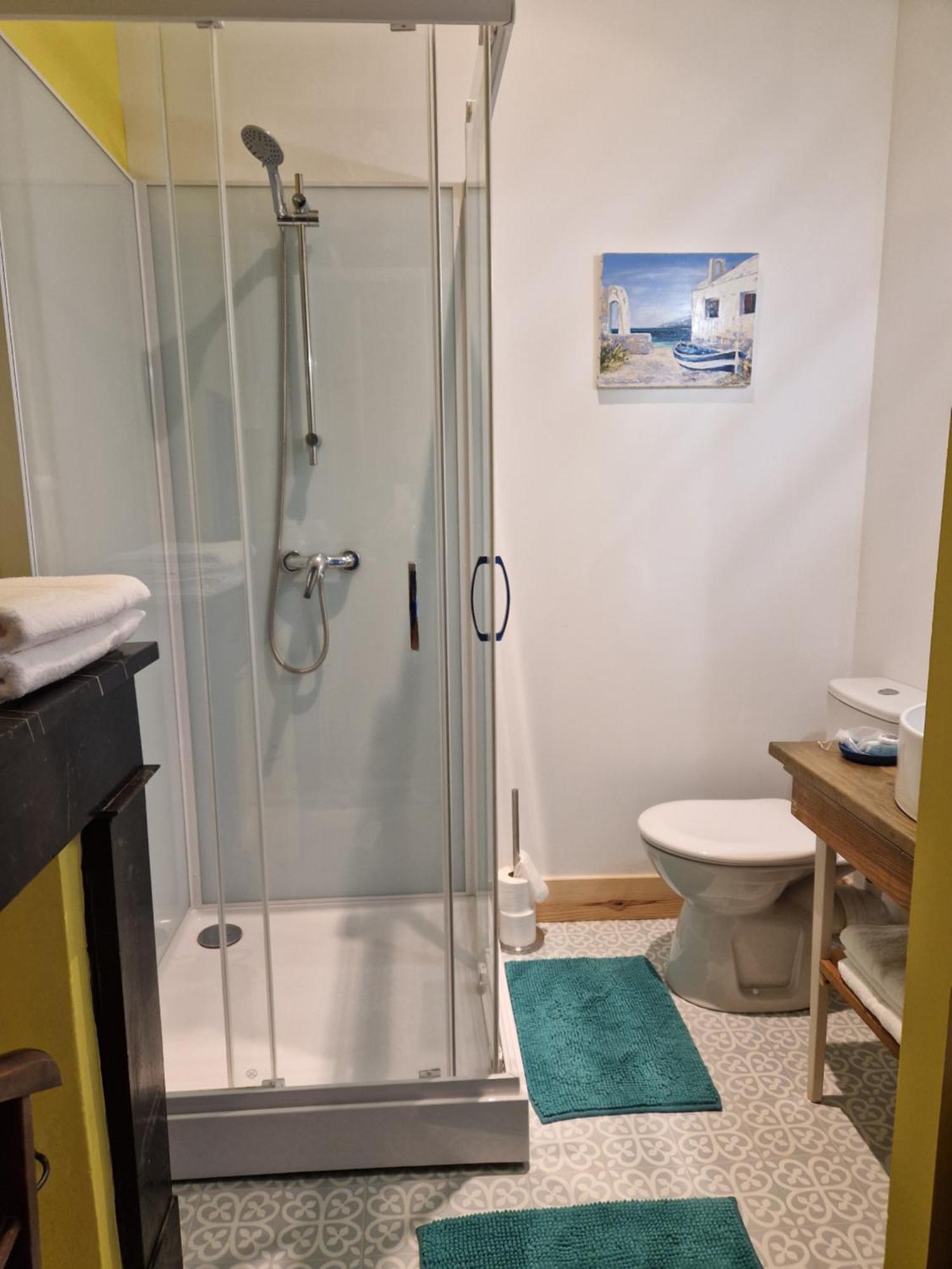 Le Jardin Aux Camelias Apartment ลารอช-ซูร์-ยง ภายนอก รูปภาพ