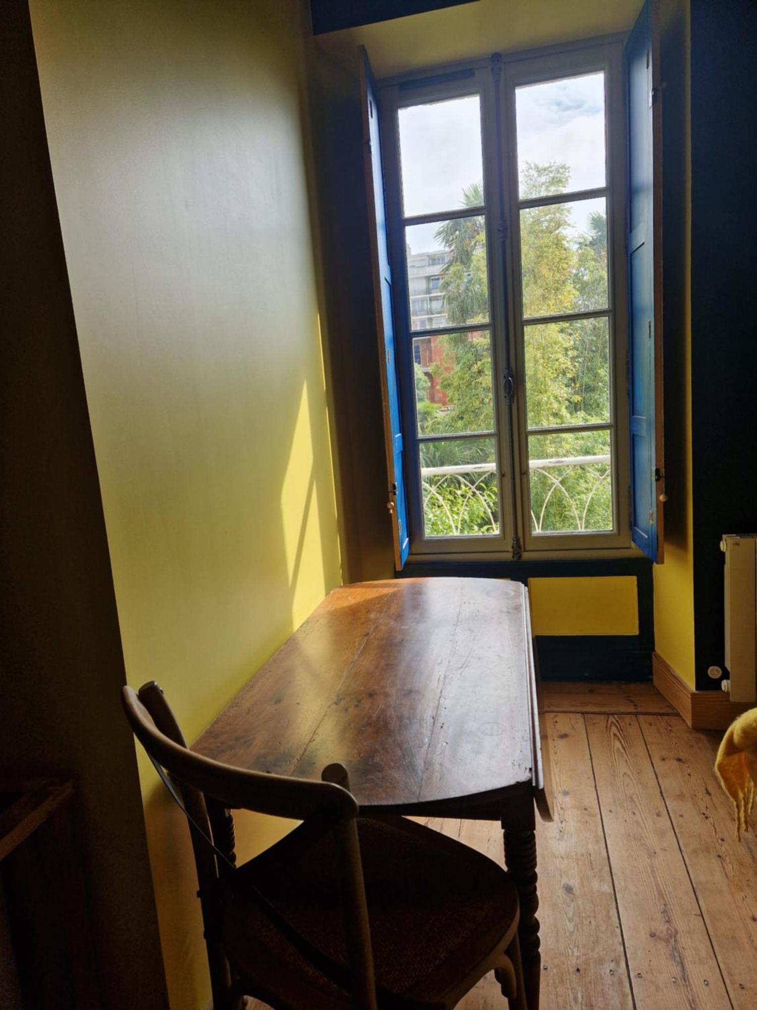 Le Jardin Aux Camelias Apartment ลารอช-ซูร์-ยง ภายนอก รูปภาพ